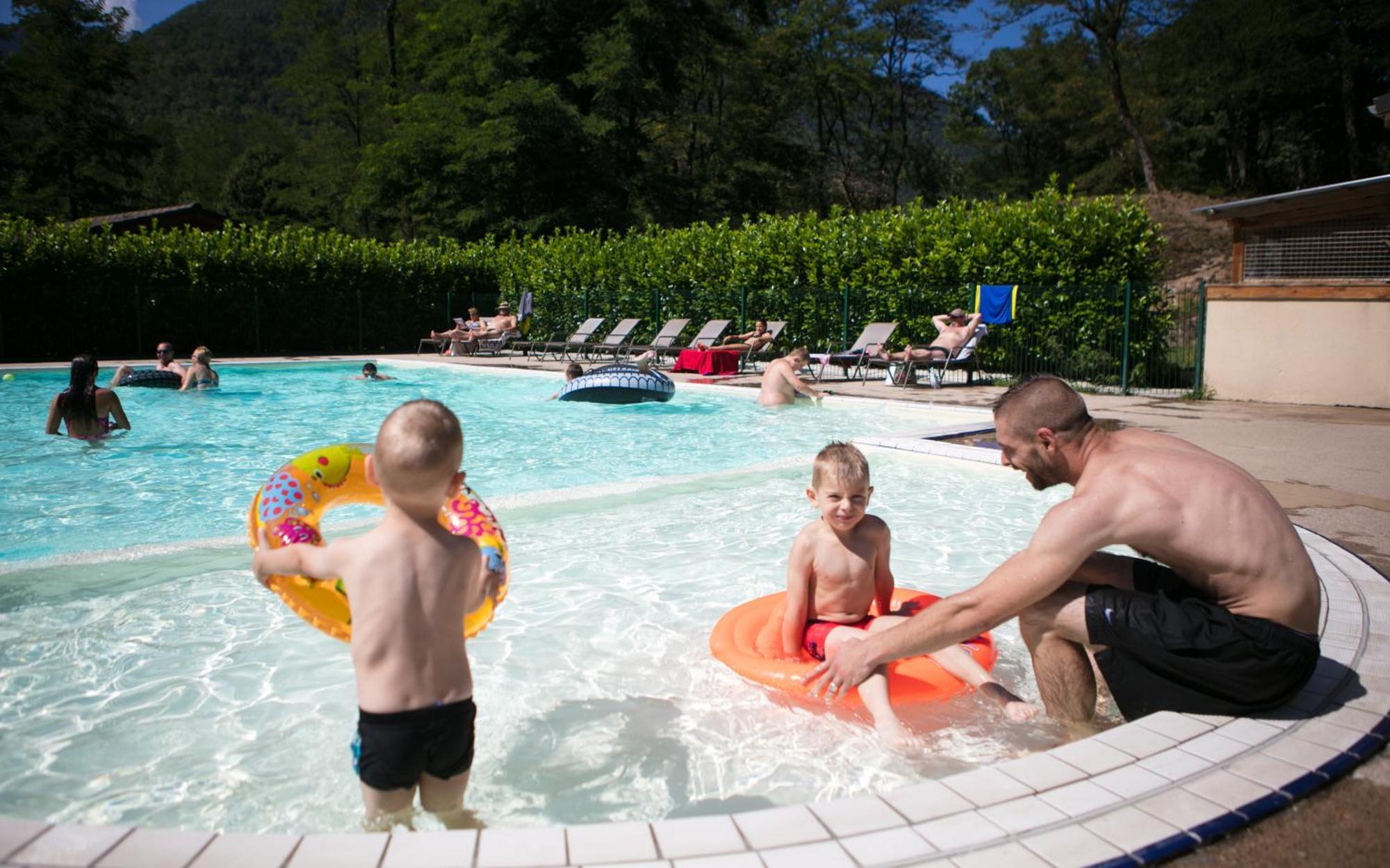 Camping Le Malazeou Wellness Sport Camping Ax-les-Thermes Exterior foto